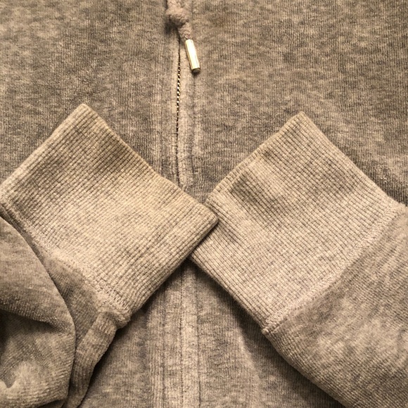 PINK Victoria's Secret Gray Faux Fur Lined Zip Up Hoodie - Picture 9 of 9